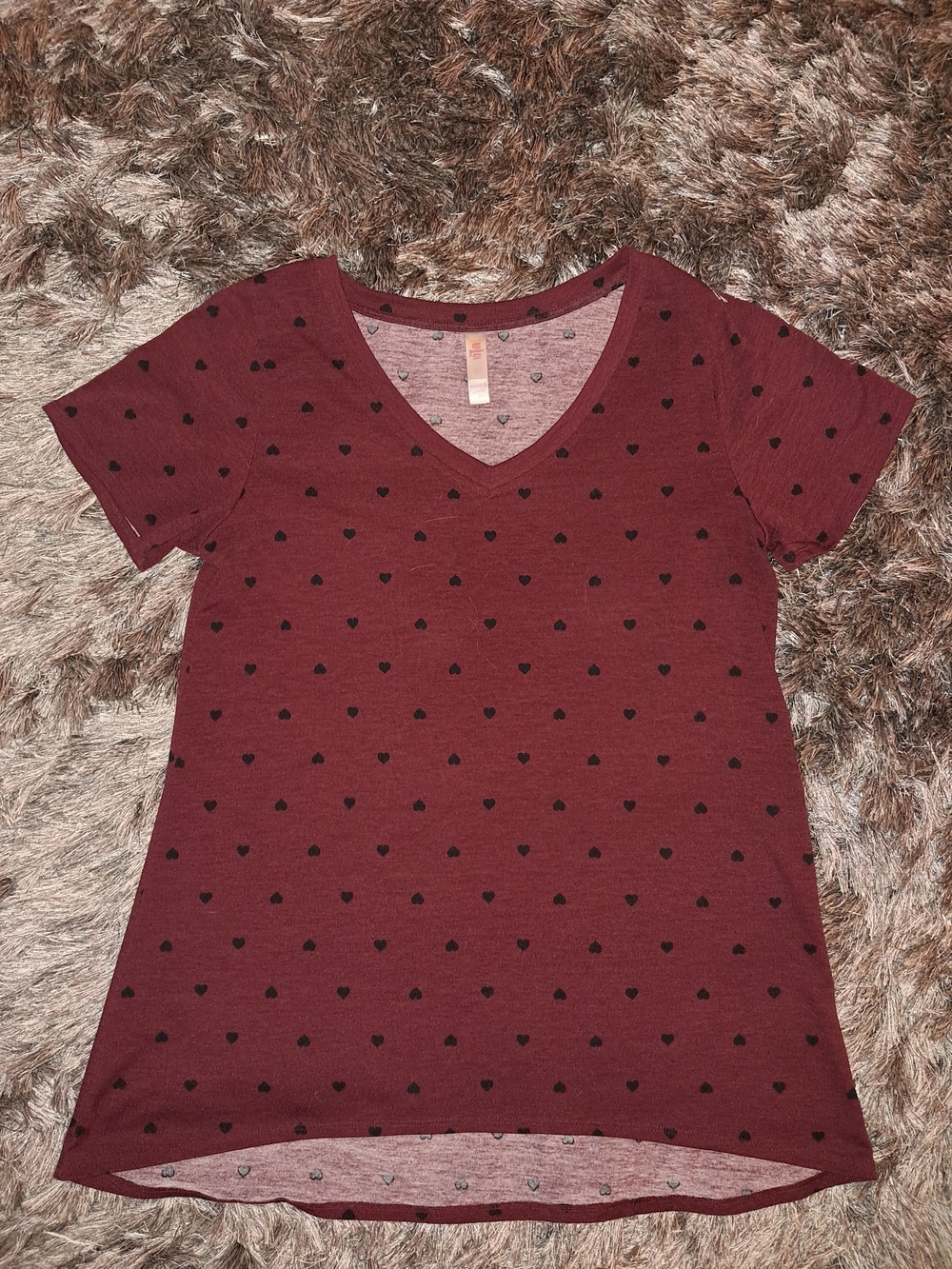 LulaRoe Maroon Tee With Black Hearts Womens Medium